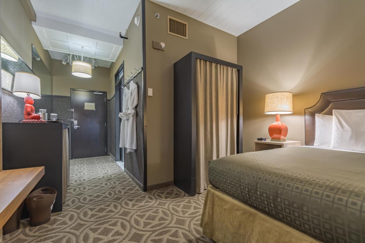 Hotel Proximity Greensboro